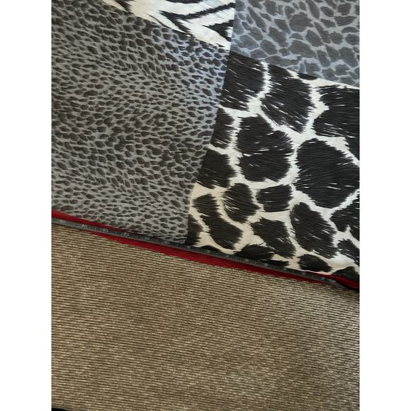 Silk Animal Print Scarf 21” X 21” Transparent Red, Black &‎ White - Picture 5 of 8